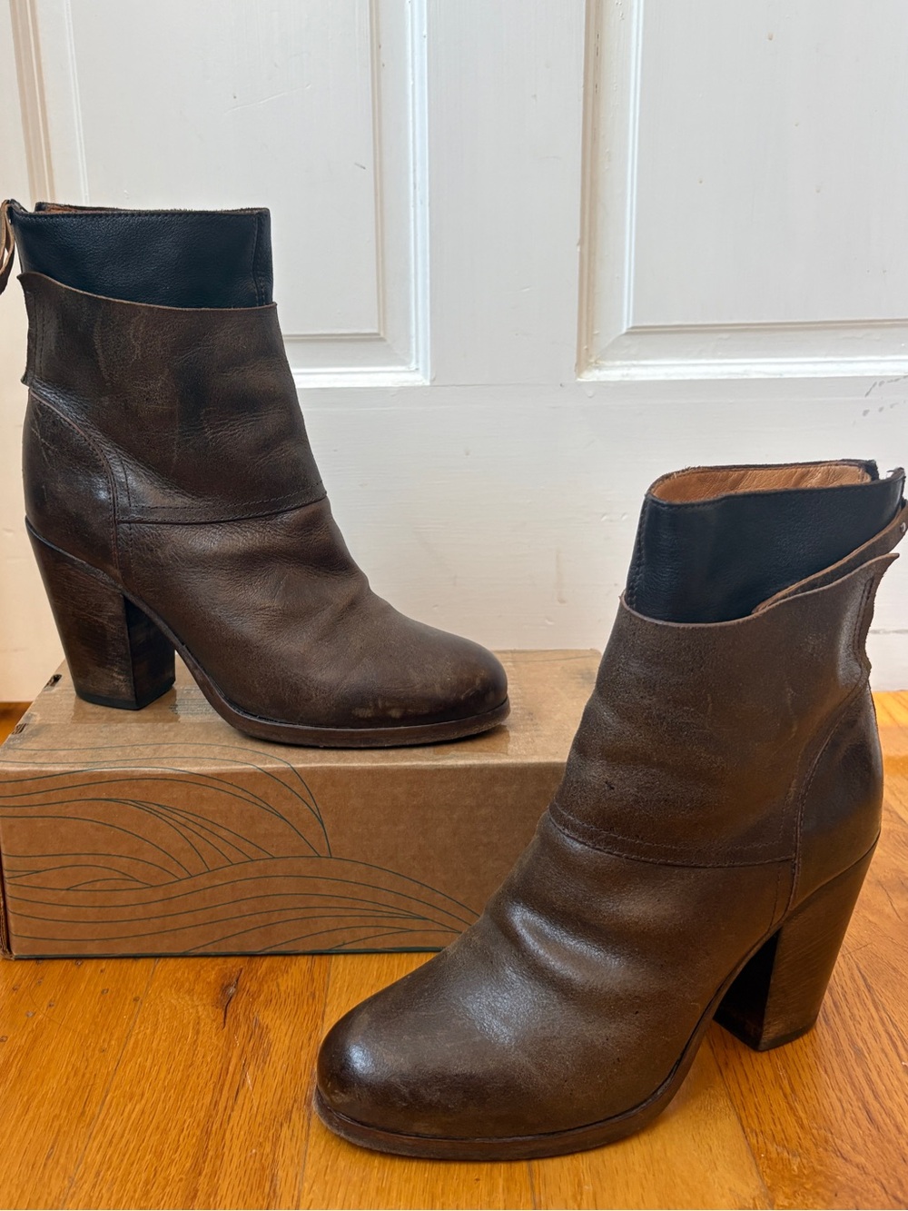 Moma Brown Leather Ankle Boots with Dark Cuff